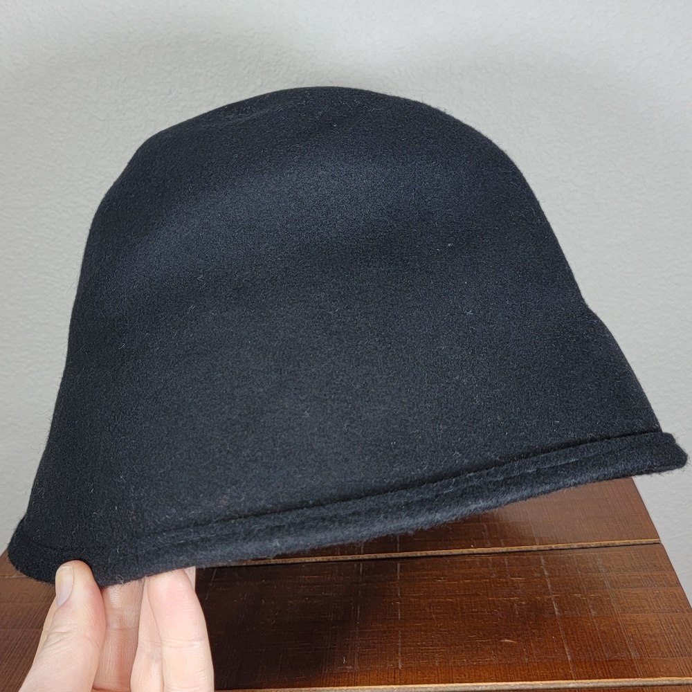 Doeskin felt wool black bucket hat bollman hat Co.